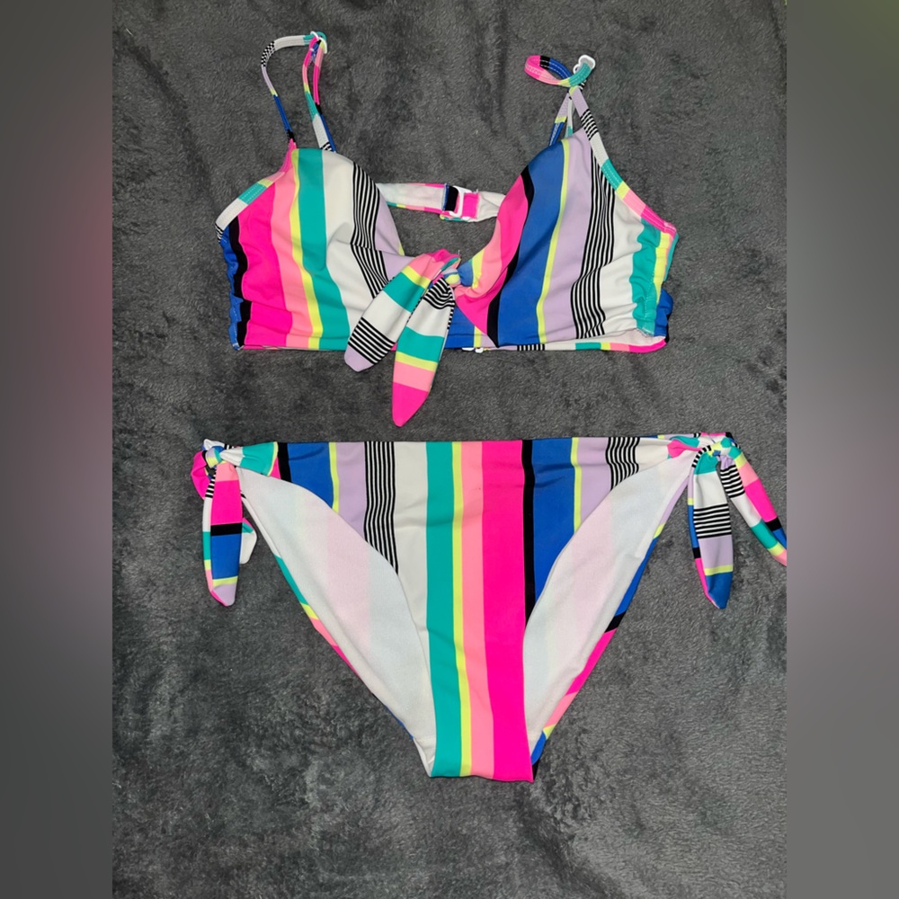 Multi color bikini
